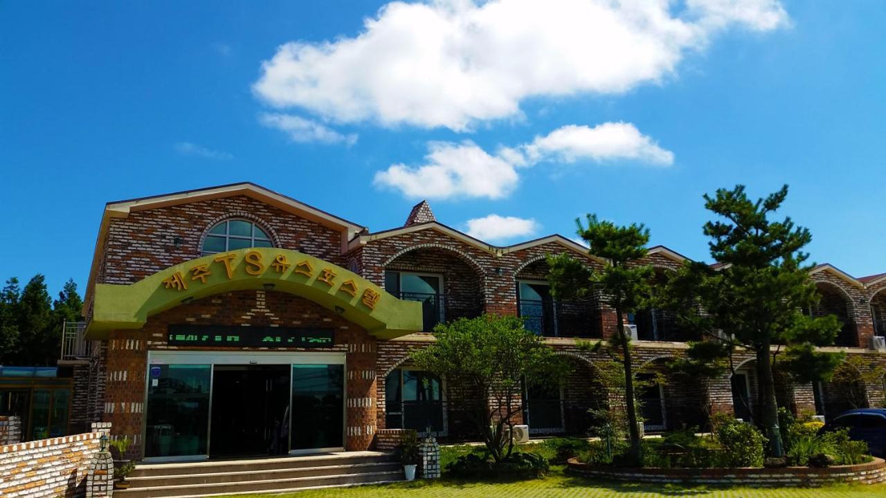 Jeju Ts Youth Hostel & Resort Seogwipo Exterior foto